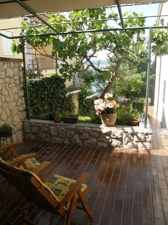 Marina Apartment Crikvenica Exterior foto